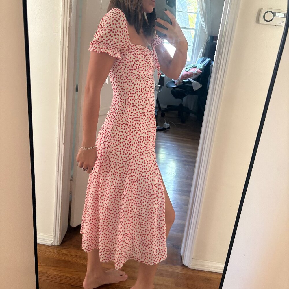 Princess Polly Red and White Floral Women's Size 2 Midi Dress